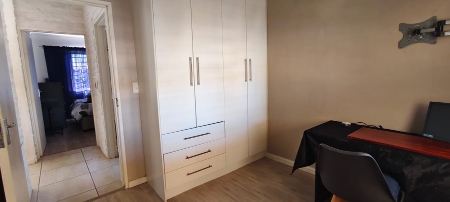 2 Bedroom Property for Sale in Strandfontein Western Cape